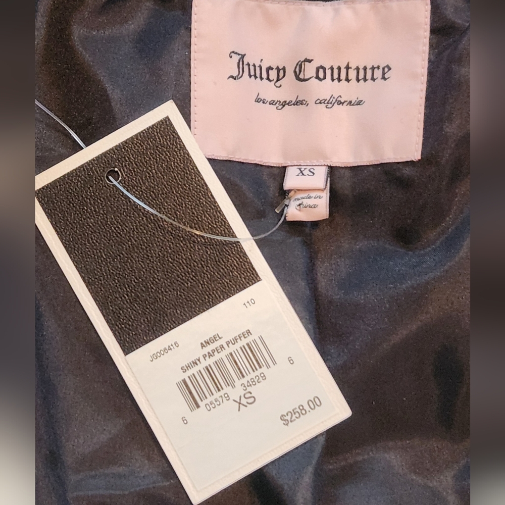 Juicy Couture Puffer Jacket. Size XS. White. NWT - Picture 3 of 7